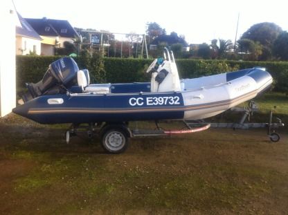 Location Semi-rigide Bombard Ribster 500 Océans Plomodiern