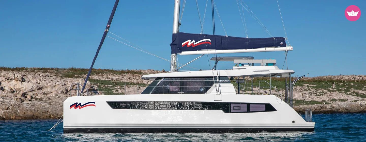 Catamaran Moorings 4200/3/3 12m 2