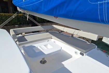 Rental Catamaran Leopard Leopard 42 - 4 cab. Marina di Portorosa