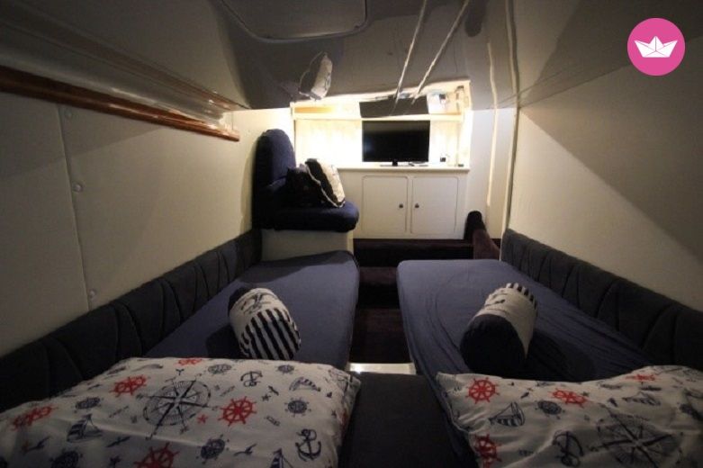 Cranchi Zaffiro 34 in Athens  