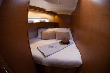 Jeanneau Sun Odyssey 440