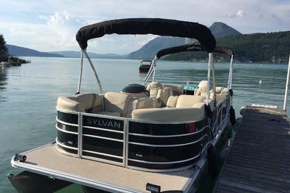 Rental Motorboat Sylvan Bateau LOUNGE BOAT Mirage LZ Annecy