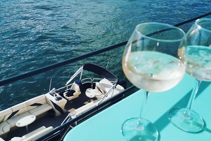 Alquiler Lancha Smoker Craft Sun Chaser 7522 París