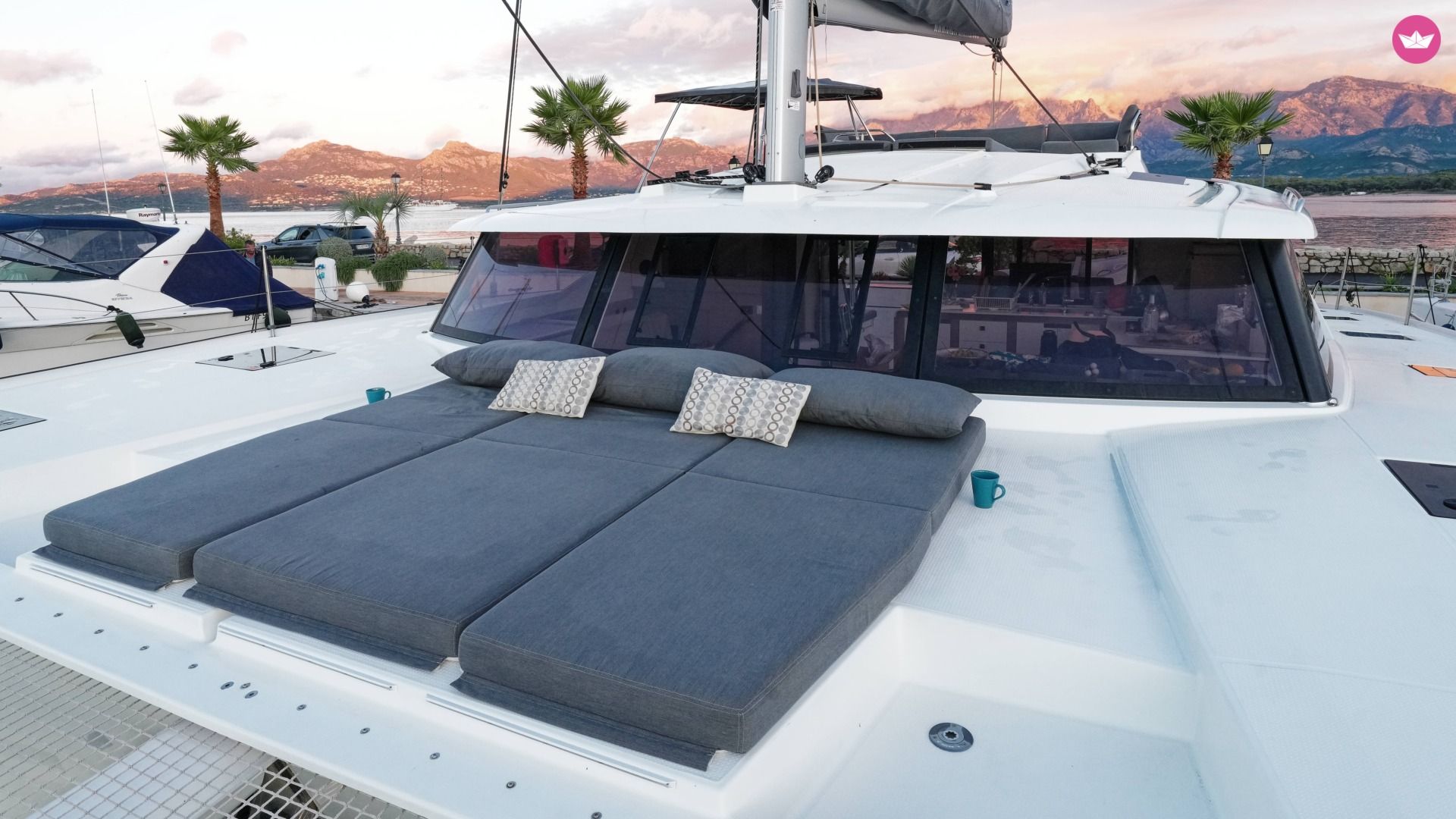 Catamaran Fountaine Pajot Tanna 47 13.9m 8