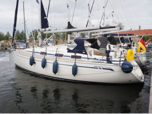 Bavaria 33