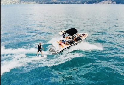 Rental Motorboat Correct Craft Super Air Nautique 210 Annecy