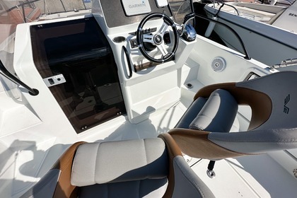 Alquiler Lancha Beneteau Flyer 7 SunDeck Cambrils