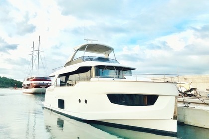 Charter Motor yacht Navetta Navetta 58 Skradin