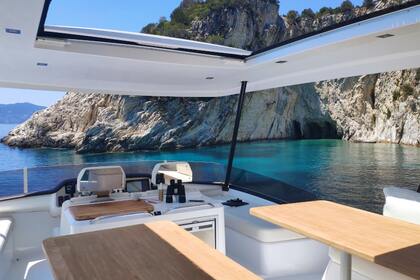 Discover the Beauty of Zakynthos with the Bali Catana Power Catamaran 43.1 (2020)