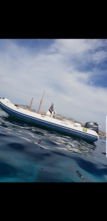 Czarter Ponton RIB Zodiac Medline 2 Compact Marsylia