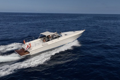 Hire Motorboat Cigala and Bertinetti shark 45 Valletta