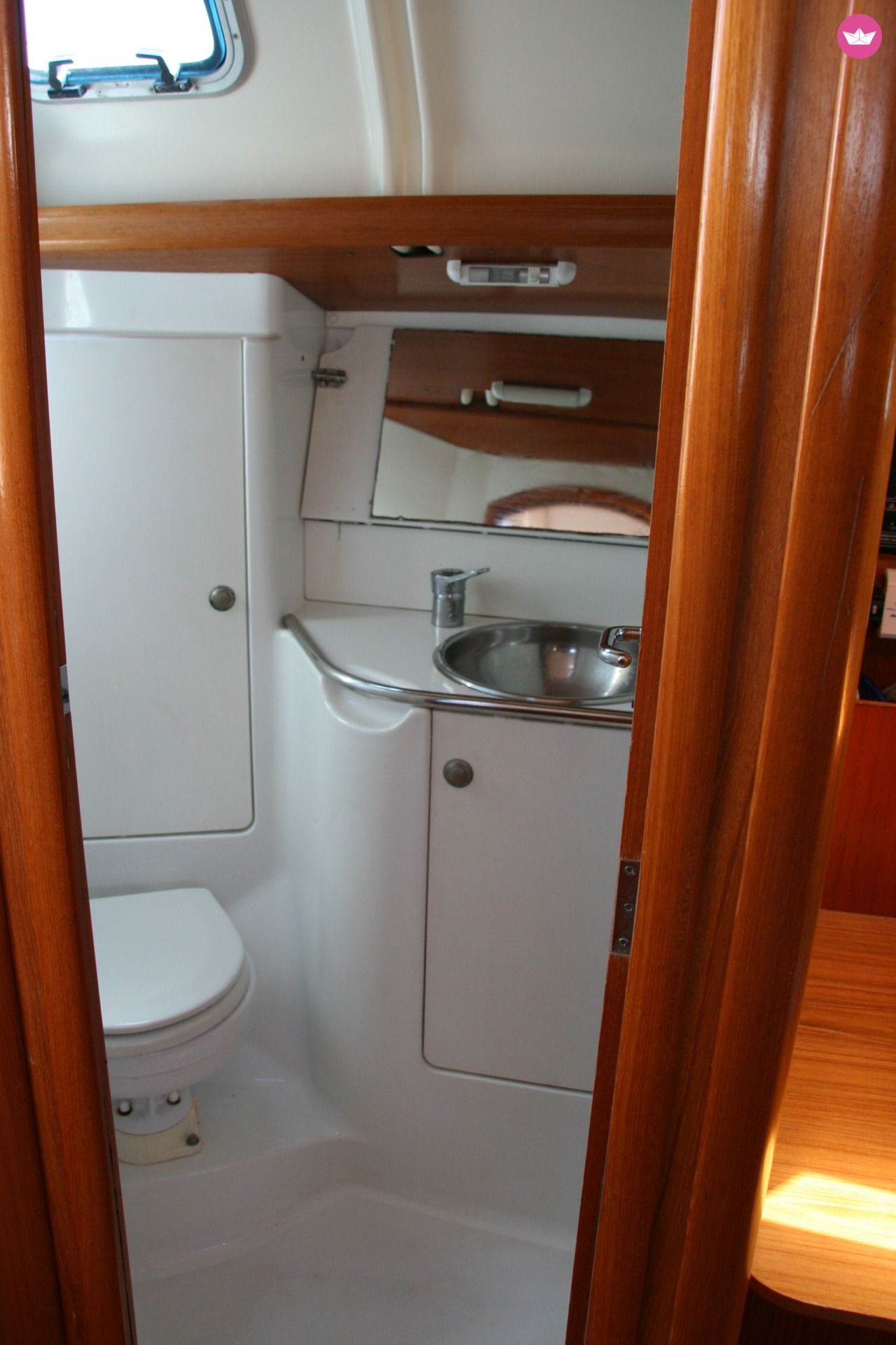 Jeanneau Sun Odyssey 37 in Ibiza for hire