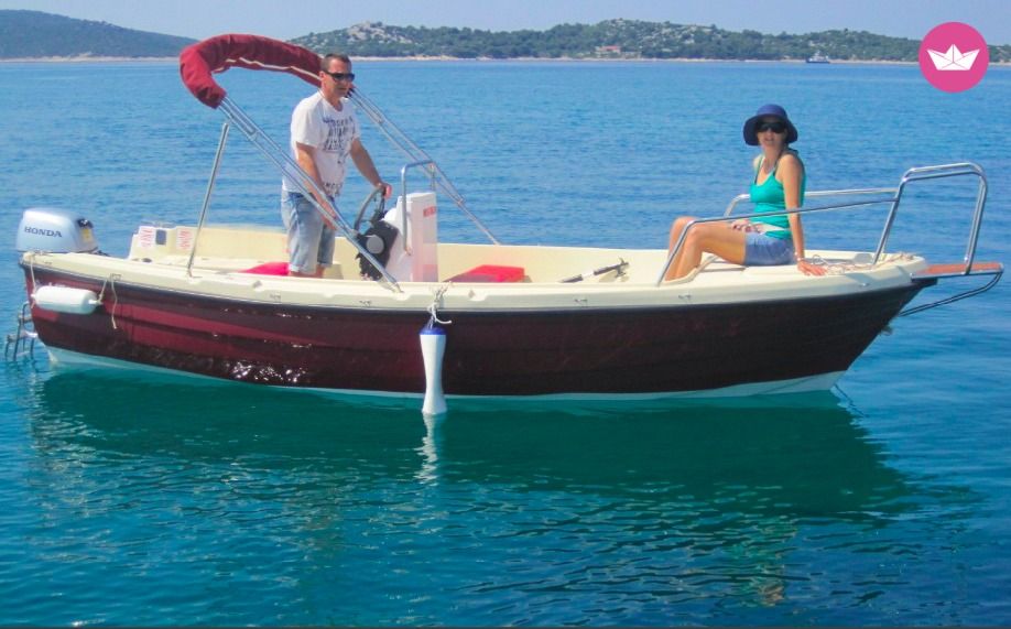 Charter Motorboat Ven 501 Open Fly Vodice