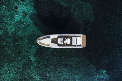 Location Bateau à moteur Expression Expression 32 efb Porto Rotondo