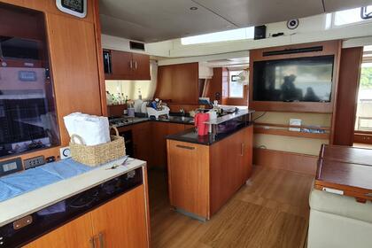 Leopard 58 Robertson and Cain 6 Bedroom