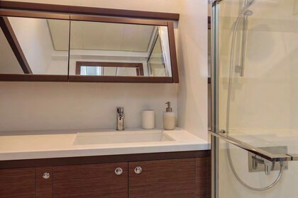 Charter Catamaran  Lagoon 52F Laurium