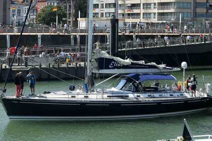 Beneteau 64 for 8 Guests on Charter