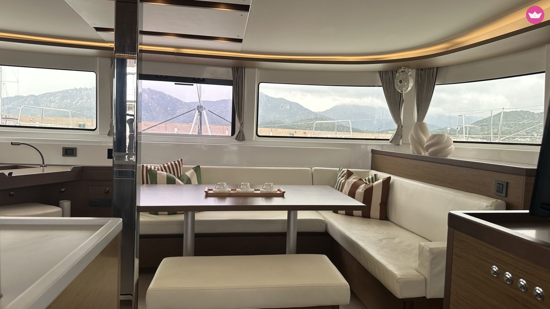 Catamaran Lagoon Lagoon 46 13.99m 3