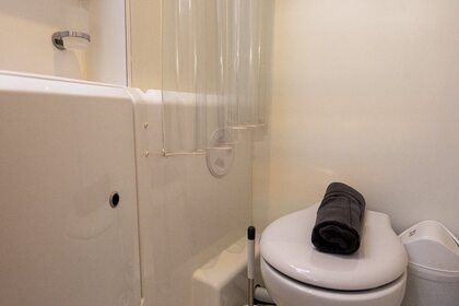 Lagoon 400 S2 "ASTRO"