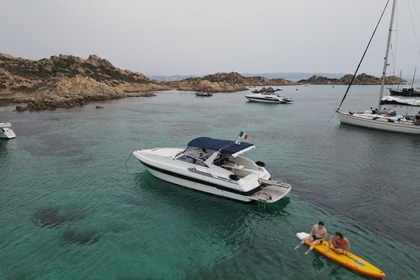 Charter Motorboat PERSHING 33 S Palau