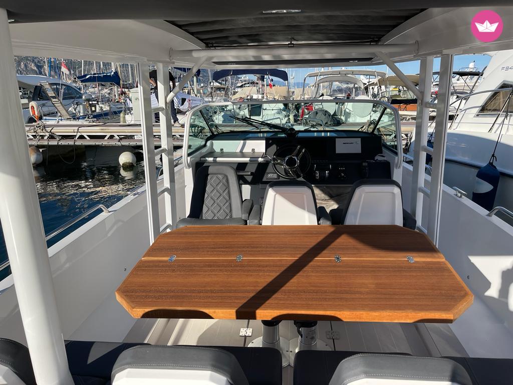 Bateau à moteur Axopar 37 700cv 4