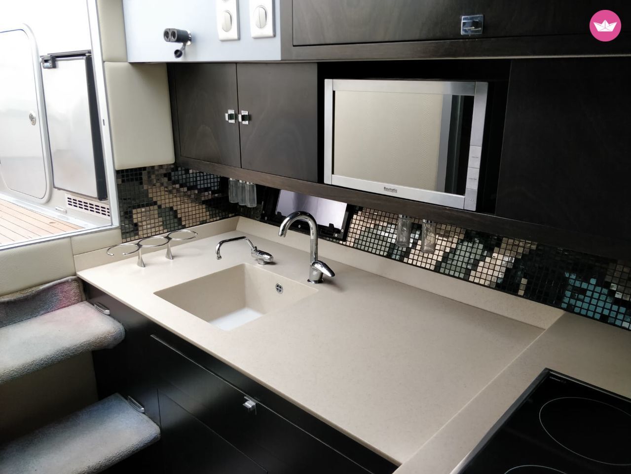 Motorboat Diamond 40  