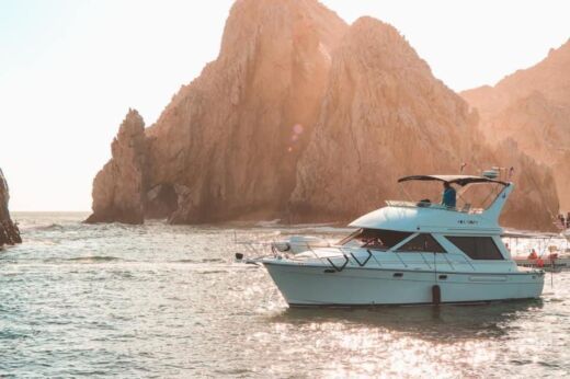 42ft Bayliner 18 people