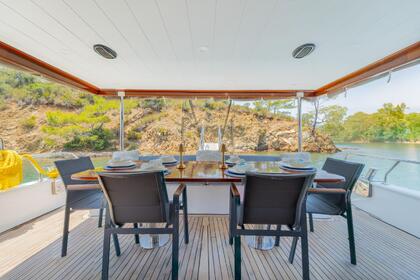 Fethiye Luxury Boat : Unwind in Paradise, Lunch Included