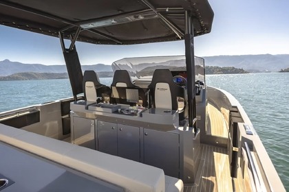 De Antonio D32 - "Queen´s 1"