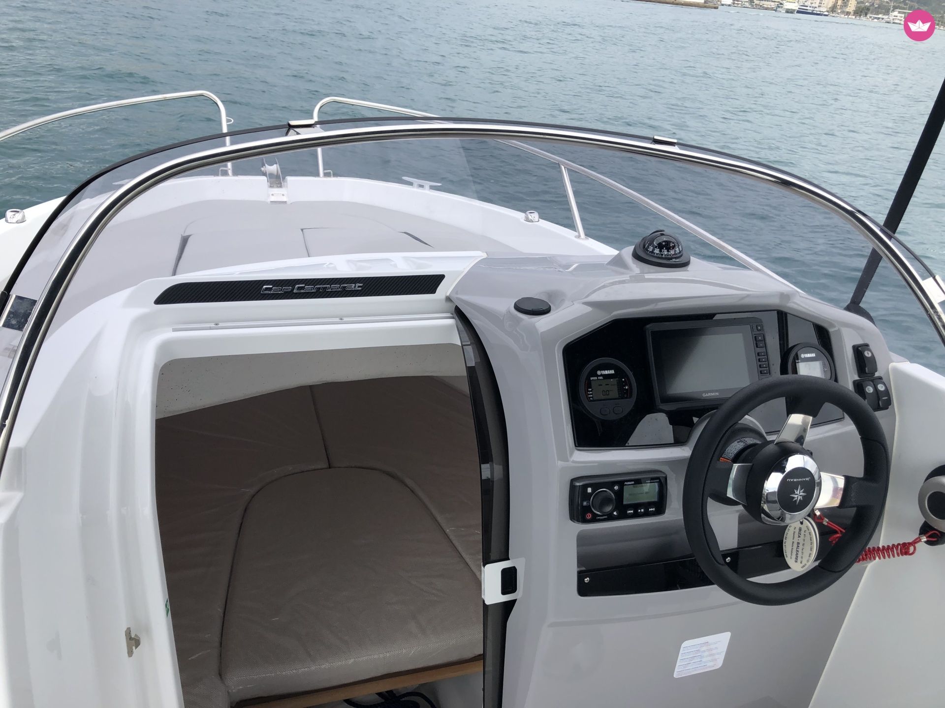 Charter Motorboat Jeanneau Cap Camarat 5.5 Wa Ibiza