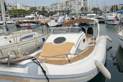 Alquiler Neumática Nuova Jolly cabine 34 Port-Saint-Louis-du-Rhône