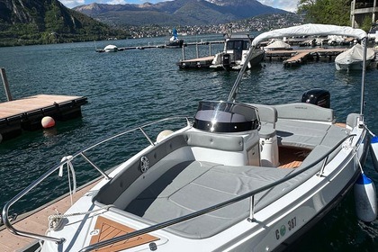 Miete Motorboot Marinello New eden 590 (2024) Bissone