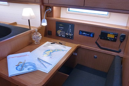 Hyra båt Segelbåt Bavaria 41 Cruiser Procida