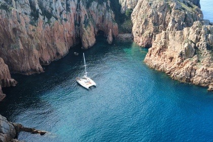 Location Catamaran CNB Lagoon 570 La Ciotat