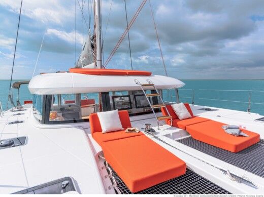 Catamaran Jeanneau EXCESS Boat design plan