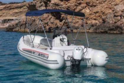 Ибица: арендуйте яхту без л