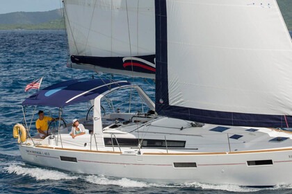 Miete Segelboot  Oceanis 40.1 Procida