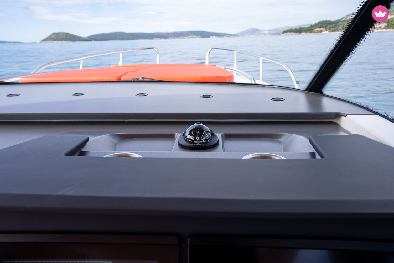 Bateau à moteur Nimbus T11 Inboard 2cv 6