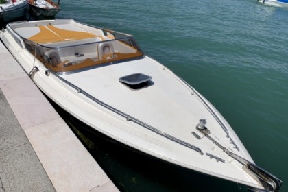 Charter Motorboat Abbate Primatist 23 Venice