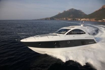 Location Bateau à moteur Beneteau Monte Carlo 42 Antibes