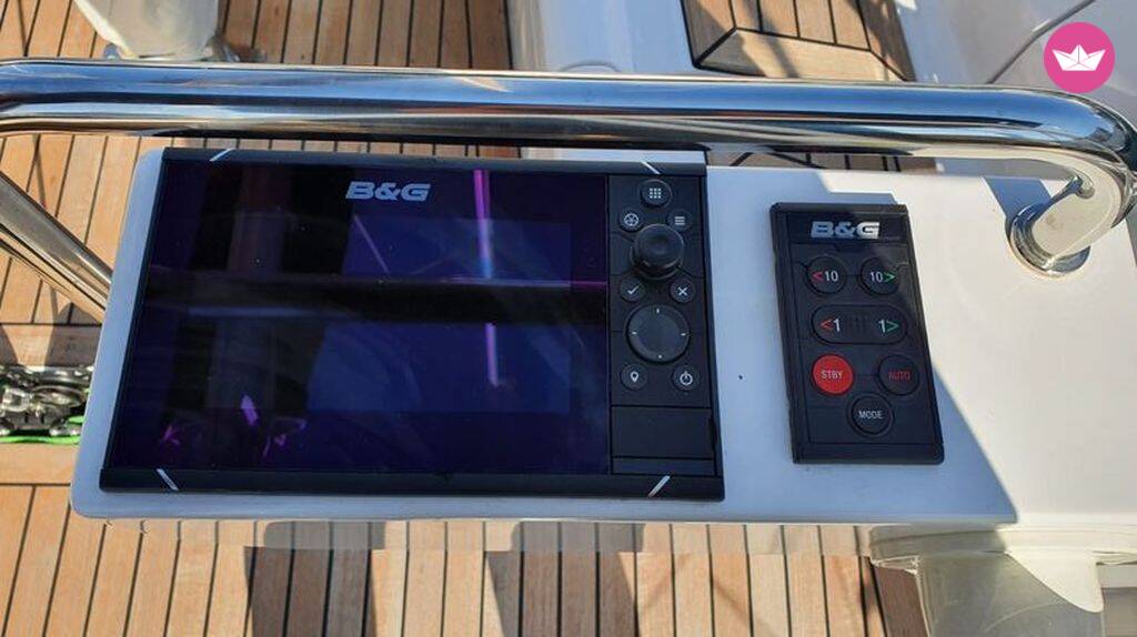 Voilier Elan Marine Elan E4 - 2 cab. 10m 5