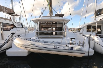 Hyra båt Katamaran Catana Group Bali 4.2 - 4 + 1 cab. Vrulje