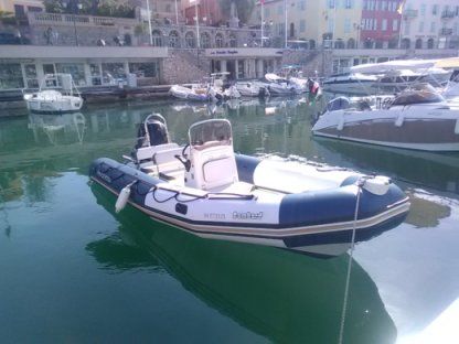 Location Semi-rigide Bombard Sunrider Saint-Jean-Cap-Ferrat