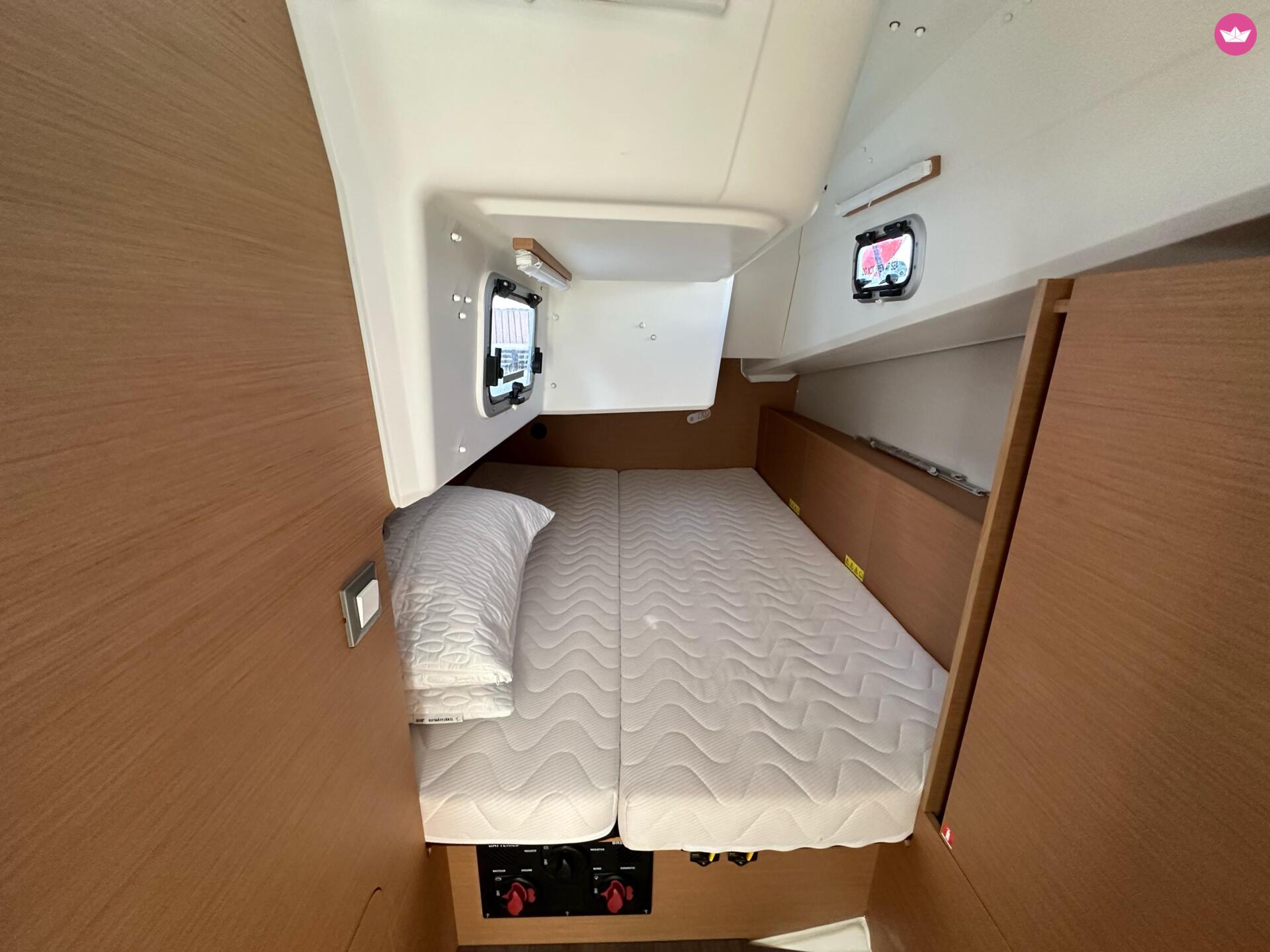 Voilier Sun Odyssey 380 11m 7