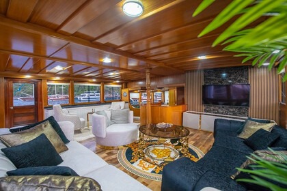 Luxury 35 Meter Gulet Charter in the Aegean