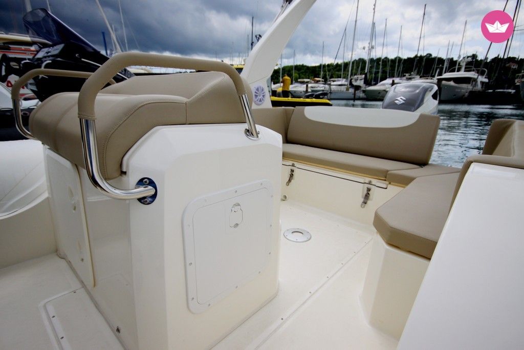 Charter RIB Capelli Tempest 800 Sun + Suzuki Sukošan