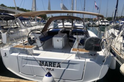 Miete Segelboot BENETEAU OCEANIS 51.1 Medulin