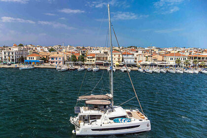 renting yachts in greece