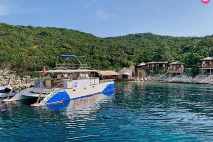 Charter Catamaran Monte Marine Yachting Cat 17 Dubrovnik
