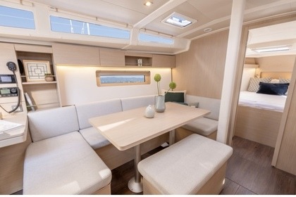 Magnifique Beneteau Oceanis 37.1 neuf